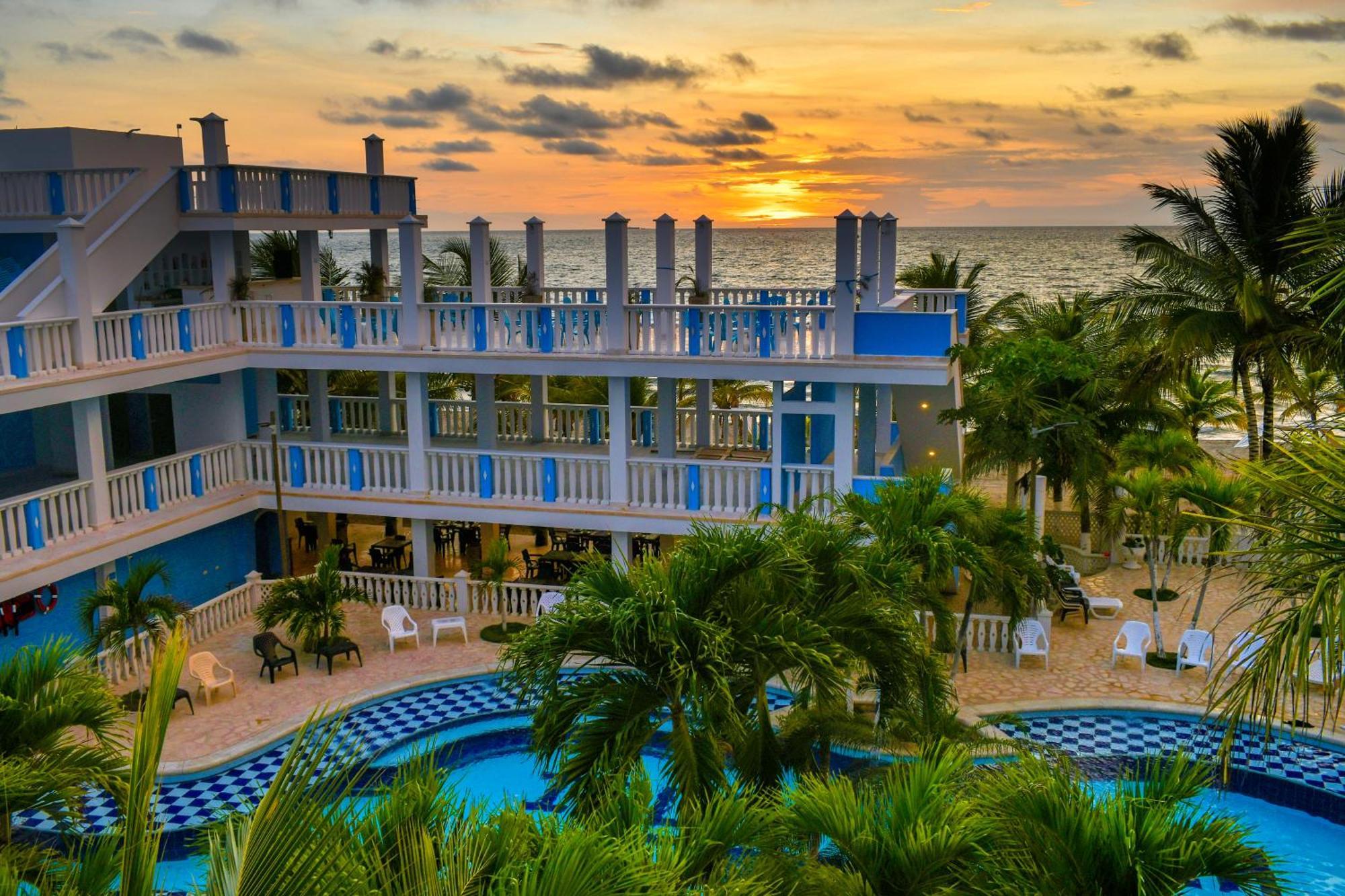 Hotel Isla Magica Coveñas Kültér fotó