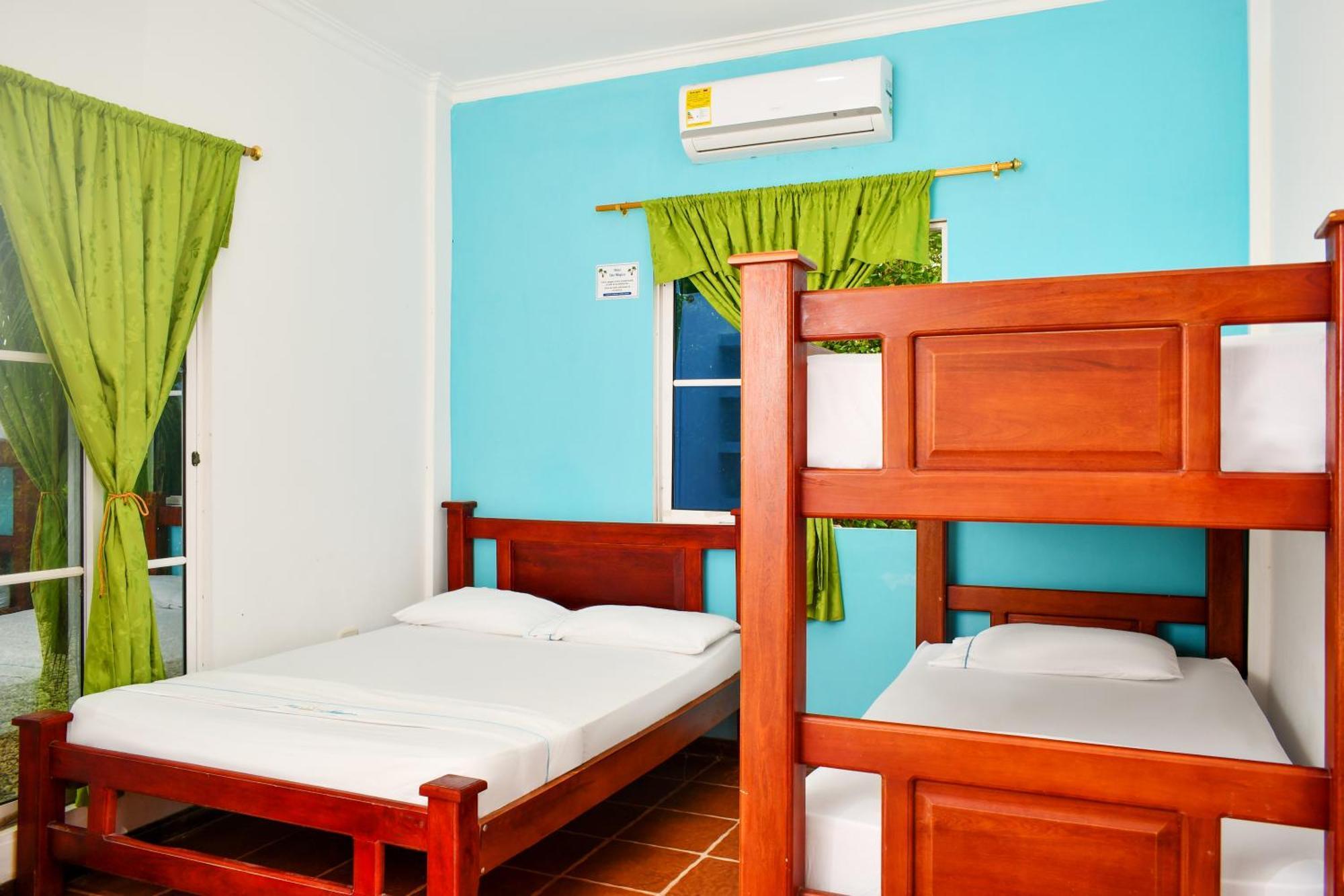 Hotel Isla Magica Coveñas Kültér fotó